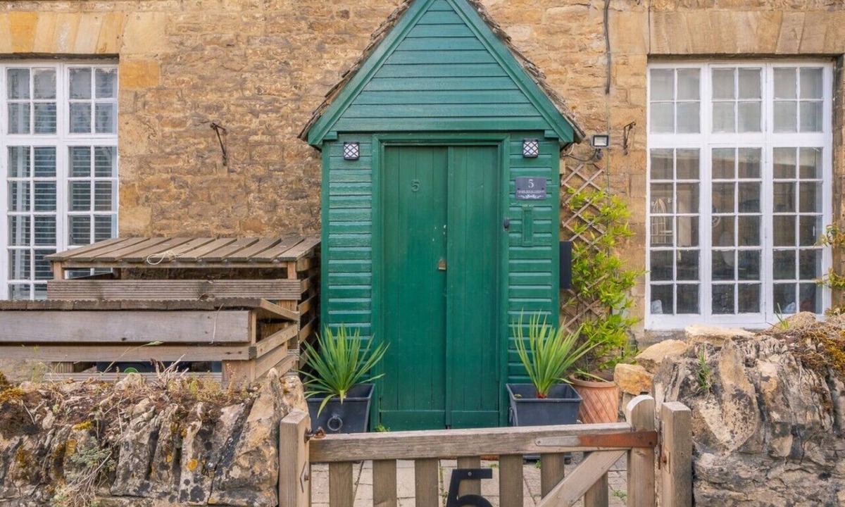 Chipping Norton House | Charming Two Bedroom Cottage in Chipping Norton