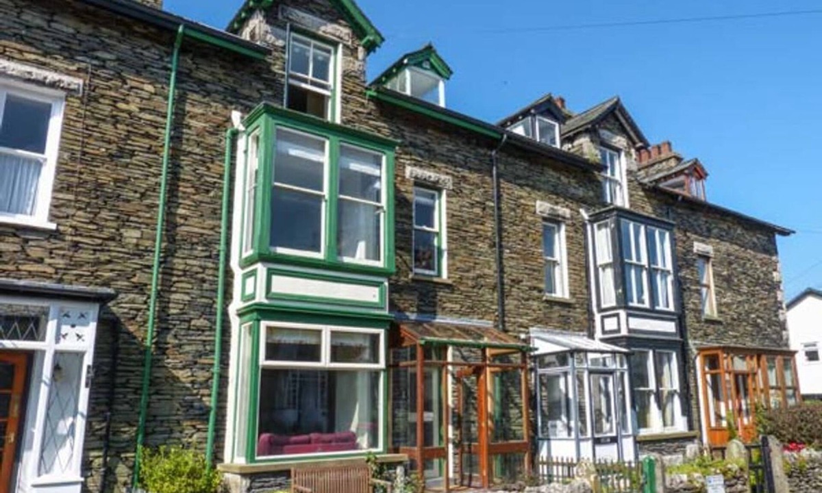 Windermere House | Charming Parkgate Cottage Retreat