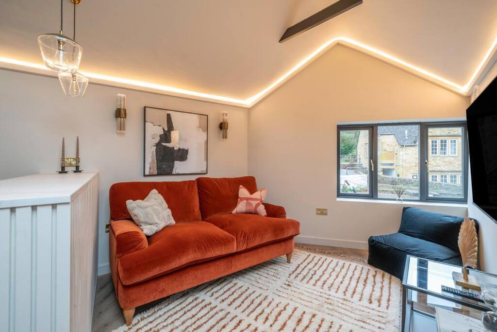 Blockley House | Chic Cotswold Tiny Home - Oddity House
