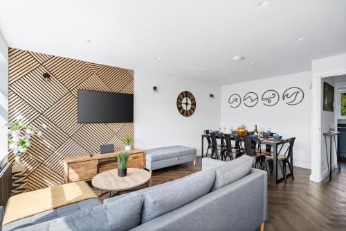 Seaford Apartment | Cliff Rise