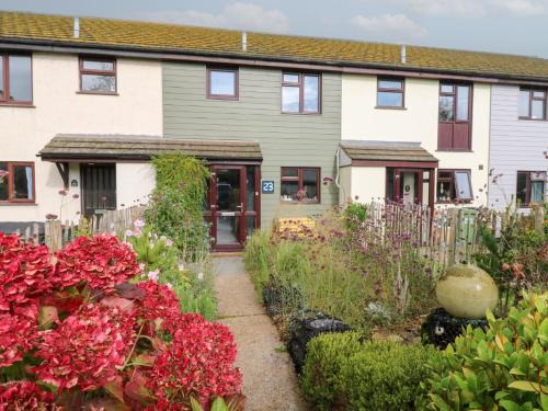 Rye Harbour House | Coastguard Cottage