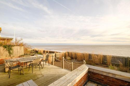 Aldeburgh House | Coastguards