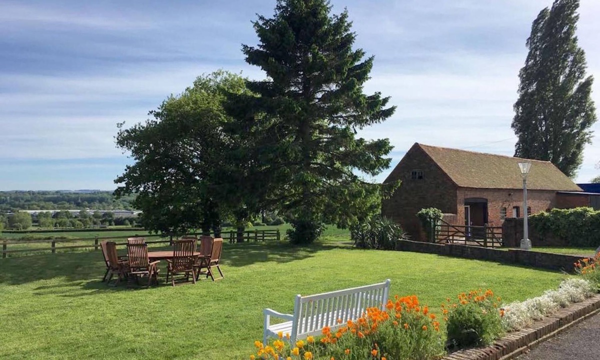 Thatcham House | Colthrop Manor
