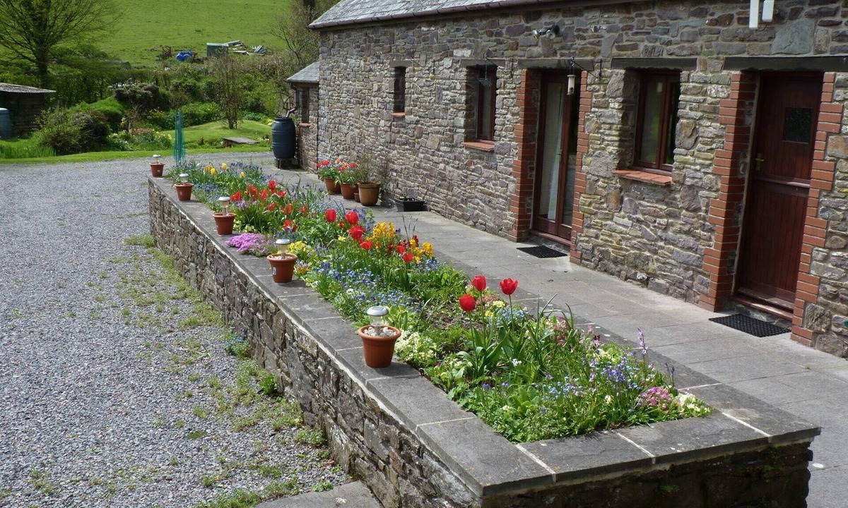 Brayford House | Comfortable cottage ideal for 2 to 4 people