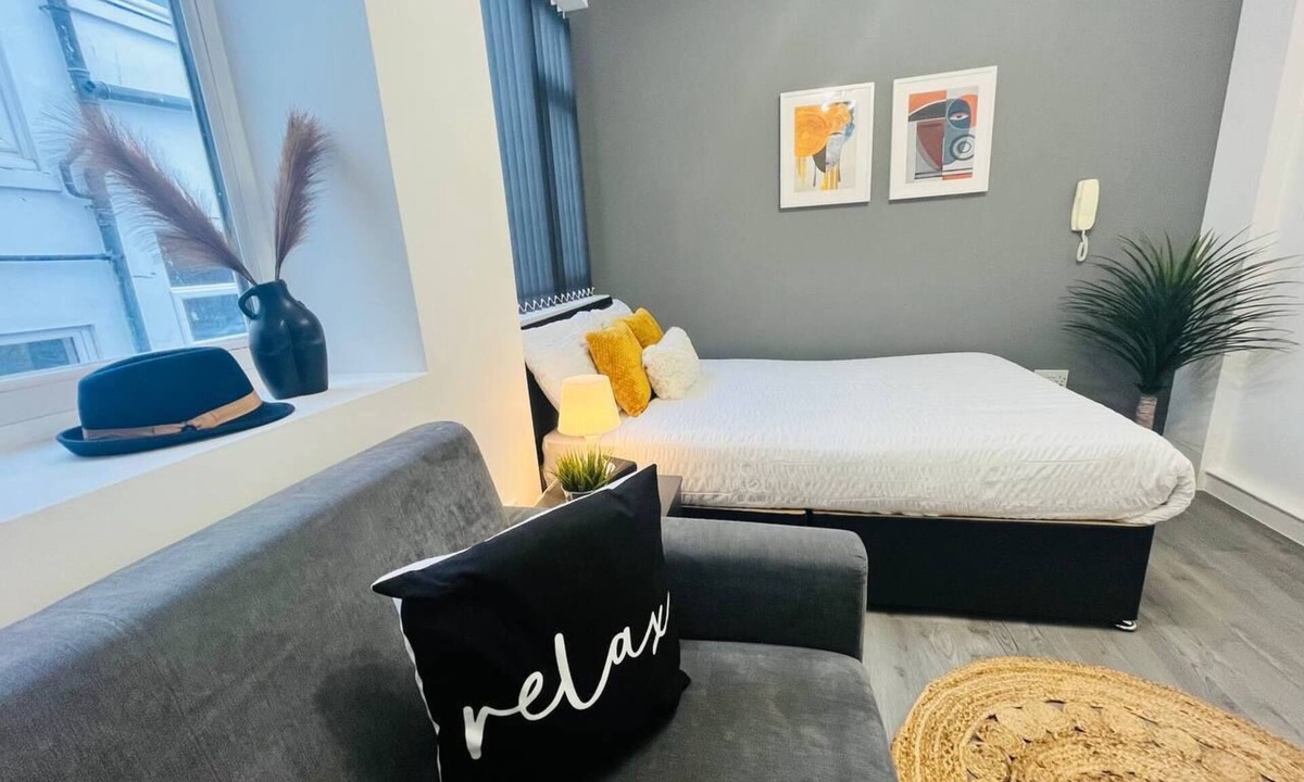 Georgian Quarter Apartment | Comfortable Private 1- Bedroom Flat - F4*