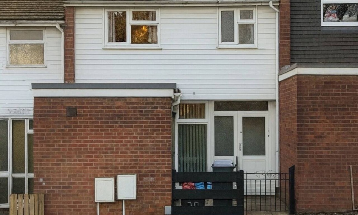 Cwmbran House | Comfortable Two-Bedroom Home in St. Dials, Cwmbran