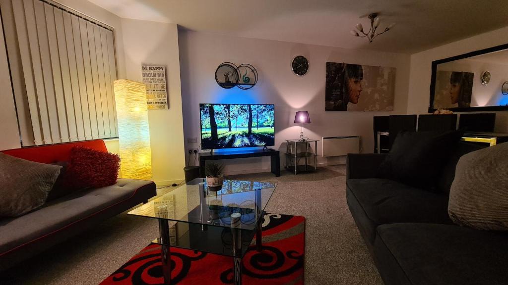 Castlefield Apartment | Comfy 2BD & 1BA City Centre Luxury with Free Parking