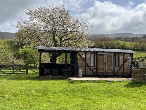 Cwmdu House | Converted Railway Wagon