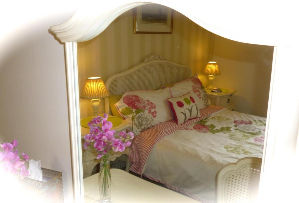 Norwich Bed & Breakfast | Copperfields Guest House