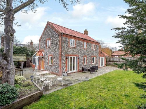 East Runton House | Corner House