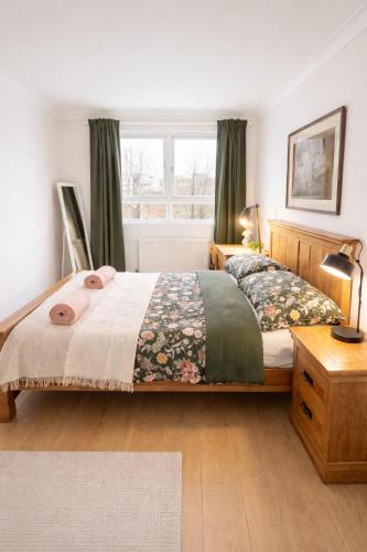 Sutton Central House | Cosy Double Room in Shared Flat