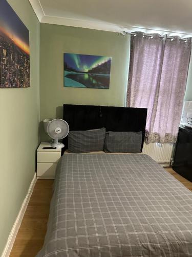 William Morris Apartment | Cosy Studio Flat Forest Road