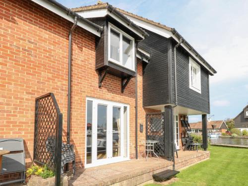 Hoveton House | Cotman Cottage