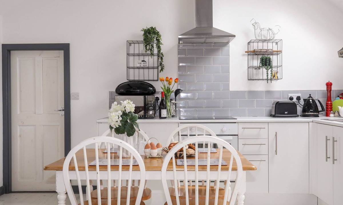 Mynytho Cottage | Cowshed
