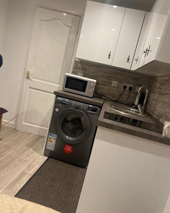 Peterborough Apartment | Cozy small studio