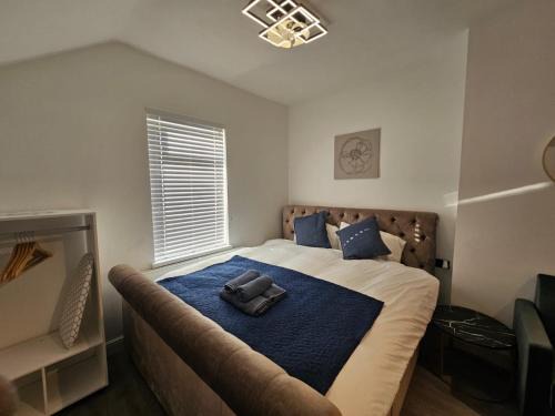 Riverside Apartment | Cozy Studio - Sleeps 2 - Cardiff City Centre