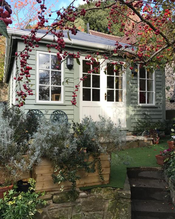 Lewes House | Crabapple Cottage B&B