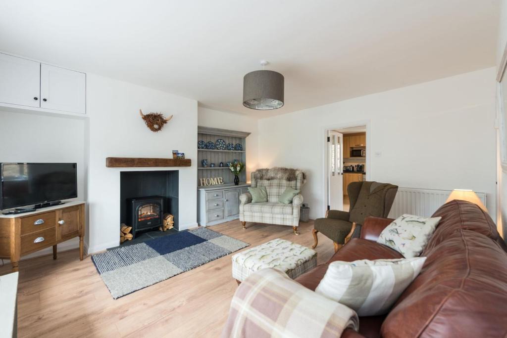 Norham House | Cross View, Norham