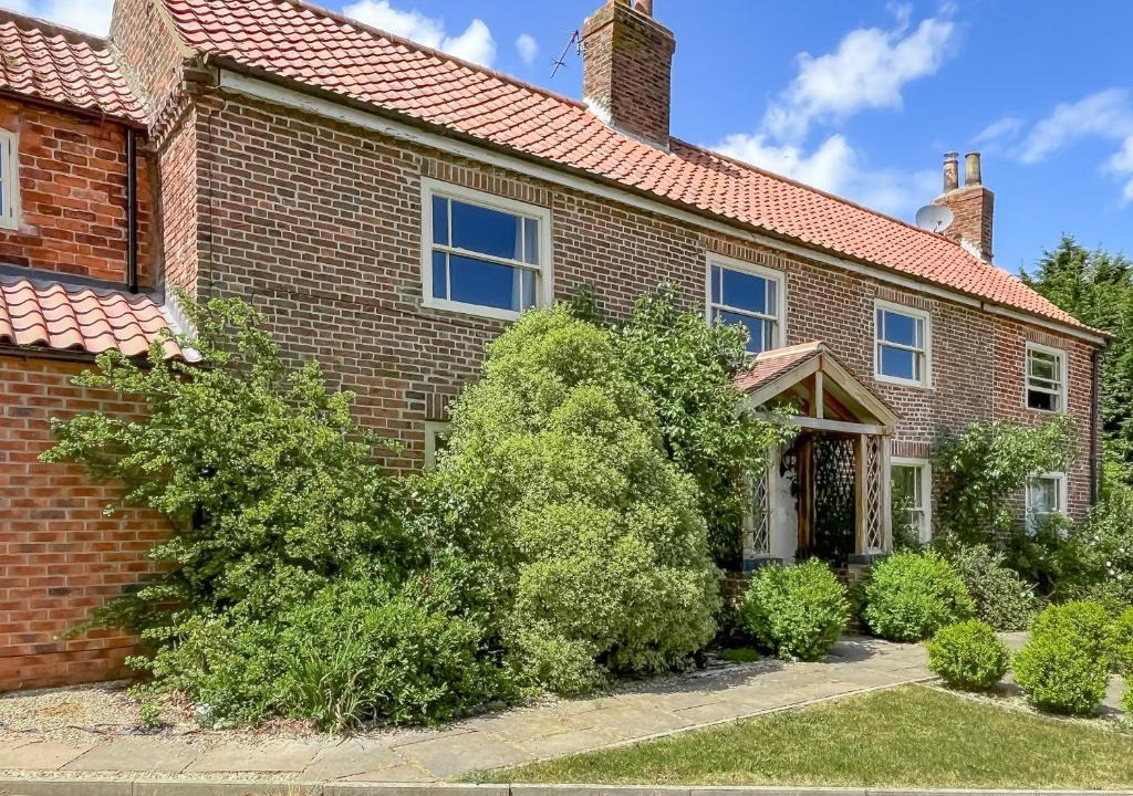 Maltby le Marsh House | Crown House