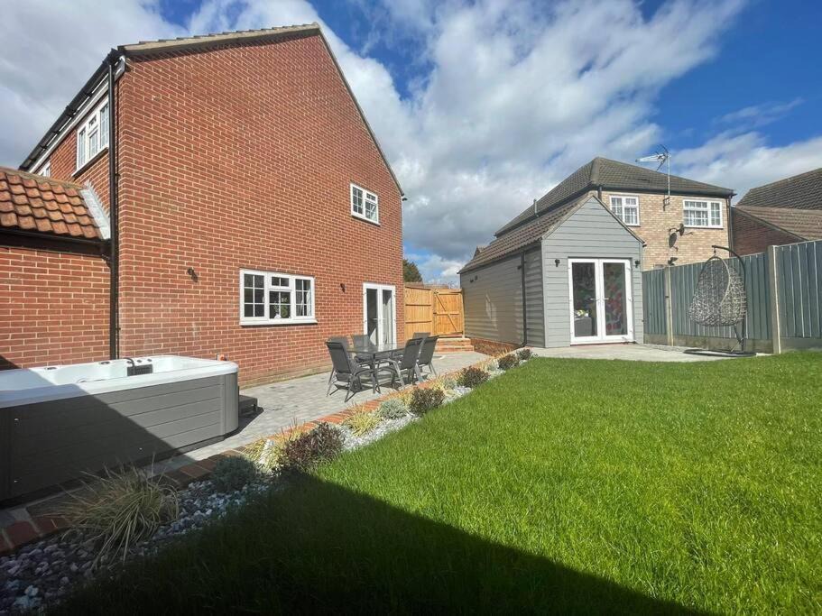Wivenhoe Apartment | DaisyChain Getaways at Chaney Rd