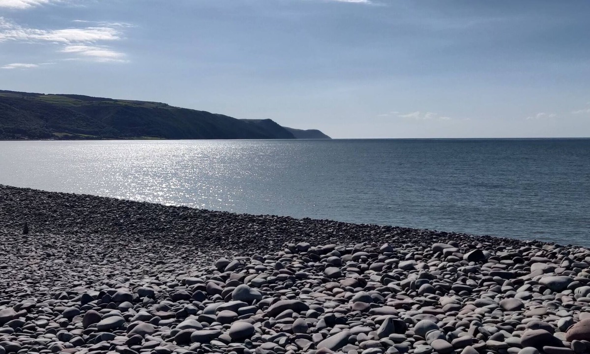 Bossington Bed & Breakfast | Danesbrook B&B ensuite, king, sea view room