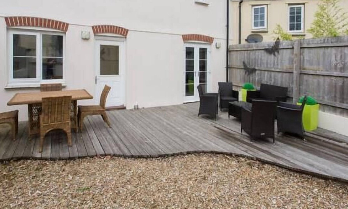 Charlestown Cottage | Deluxe Three-Bedroom Cottage with Private Terrace