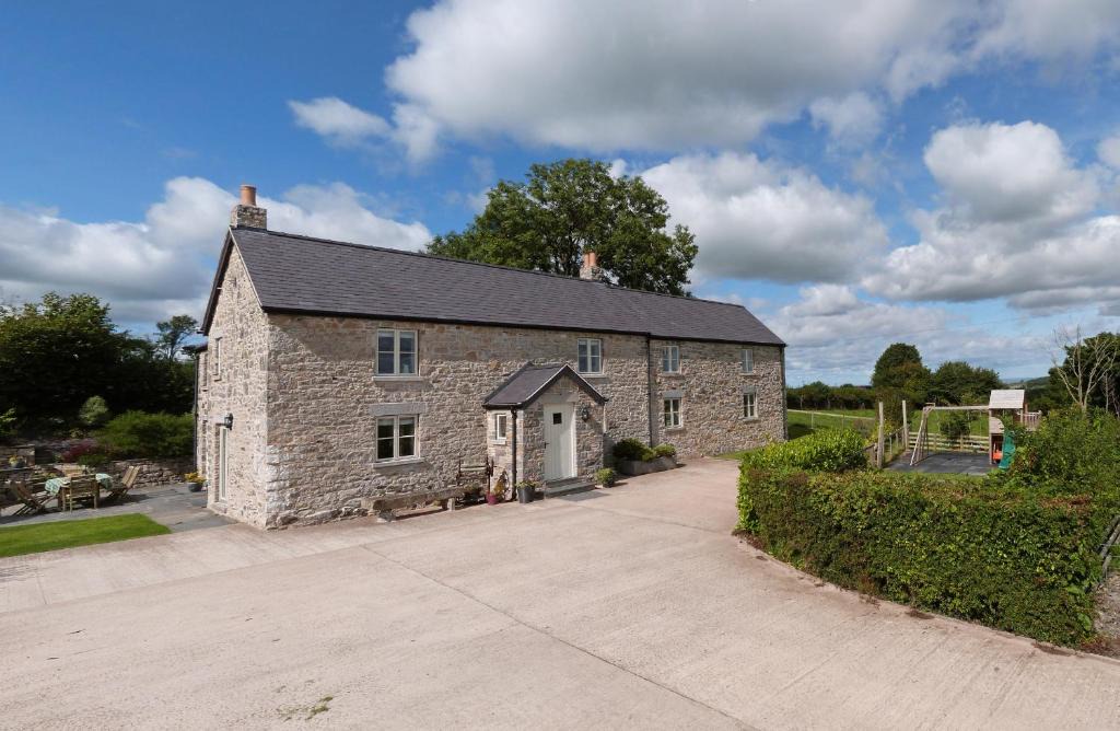 Llannefydd House | Denbigh Cottage
