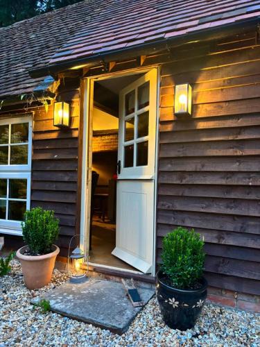 Cholderton Apartment | Designer Barn