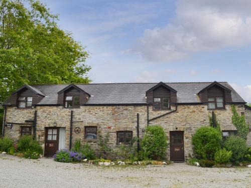 Saint Ann's Chapel House | Dill