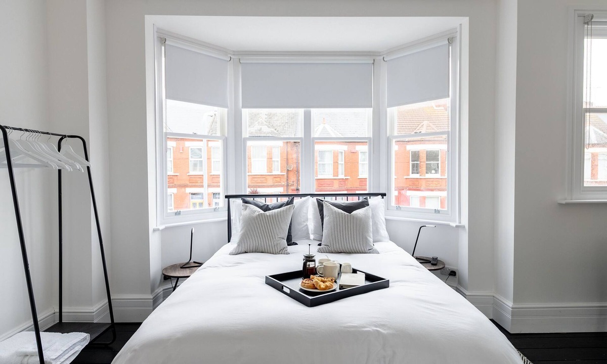 Cliftonville Bed & Breakfast | Doghouse Margate
