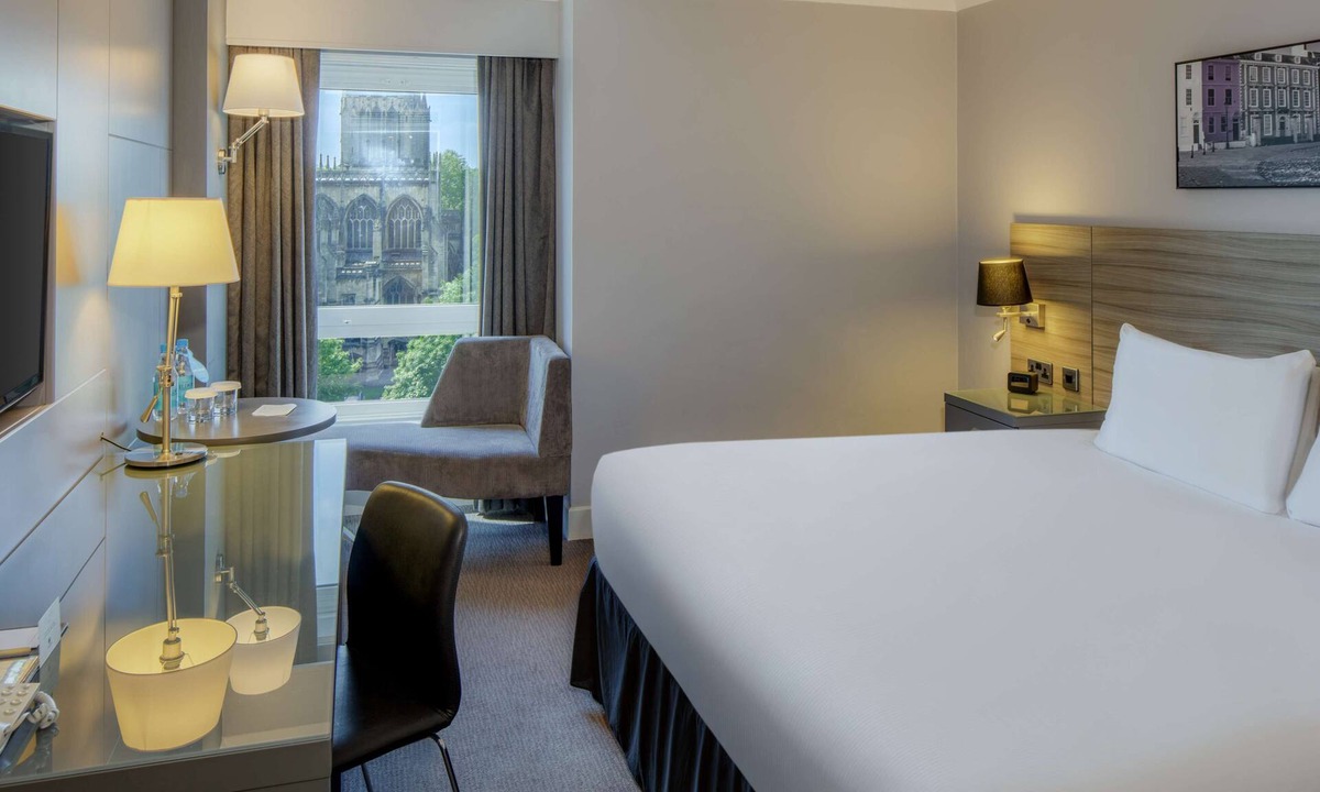 Redcliffe Hotel | Doubletree by Hilton Bristol