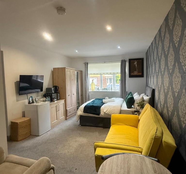 Northampton Apartment | Eastern Bridge House