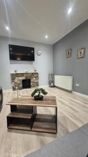 Motherwell Apartment | Easy Stay Jerviston