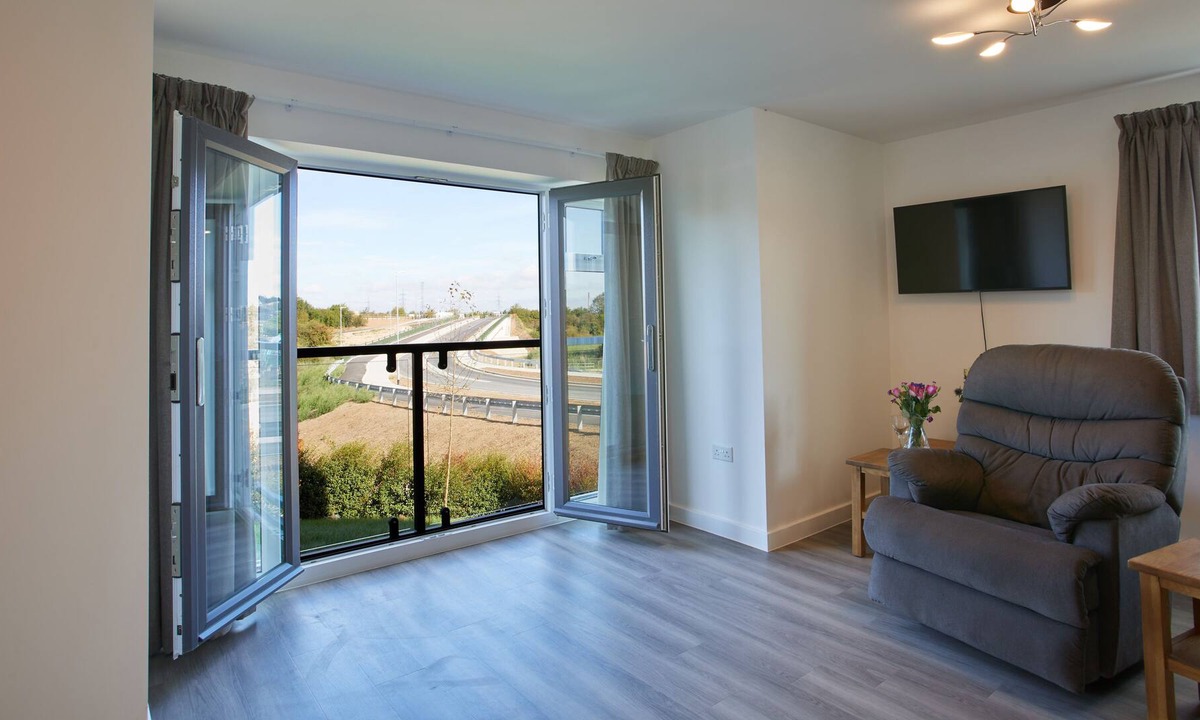 Gravesend Apartment | Ebbsfleet International Apartment