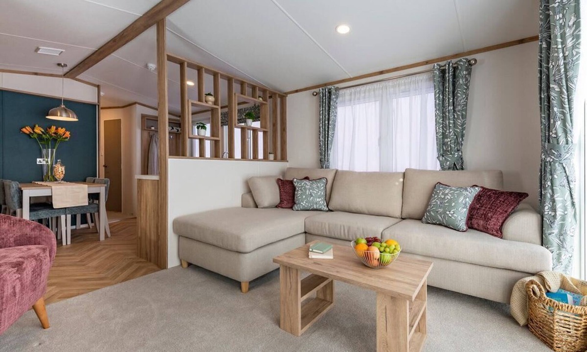 Thirsk Cabin | Ellery Waterside Spa, Thirsk
