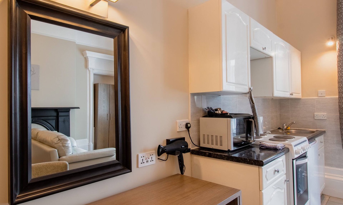 North West Apartment | Embassy Apartments