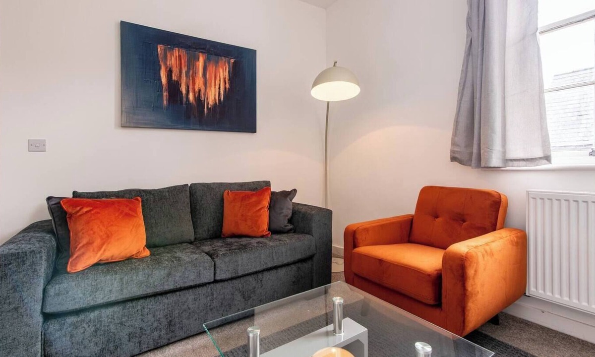 Thrapston Apartment | Enchanting 1BR Flat in Northamptonshire