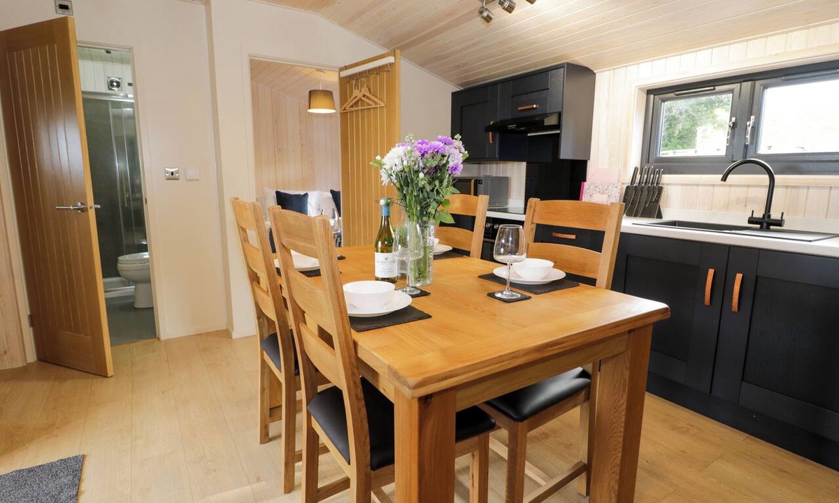 Llanelidan Cottage | Enia
