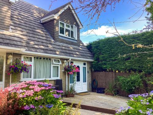 New Forest District House | Farriers