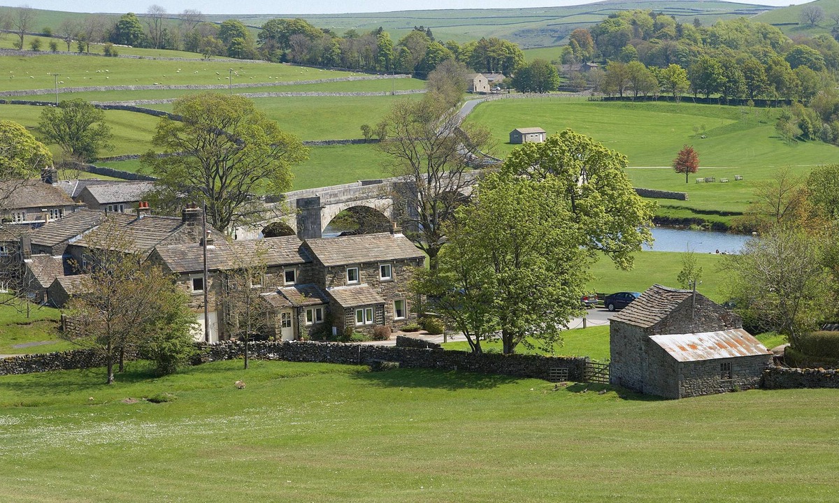 Burnsall Cottage | Fell Beck is a practical, warm and cosy cottage