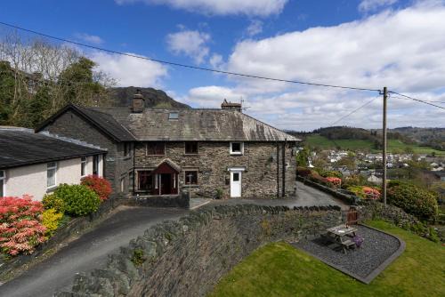 Coniston House | Fieldmouse Cottage