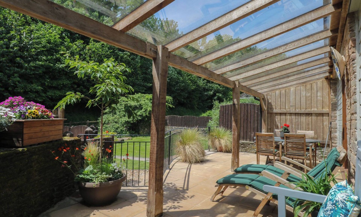 Kingsbridge Cottage | Fixit Cottage