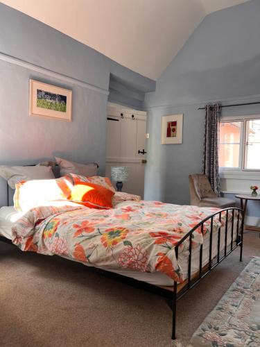 Beccles Bed & Breakfast | Flemish House