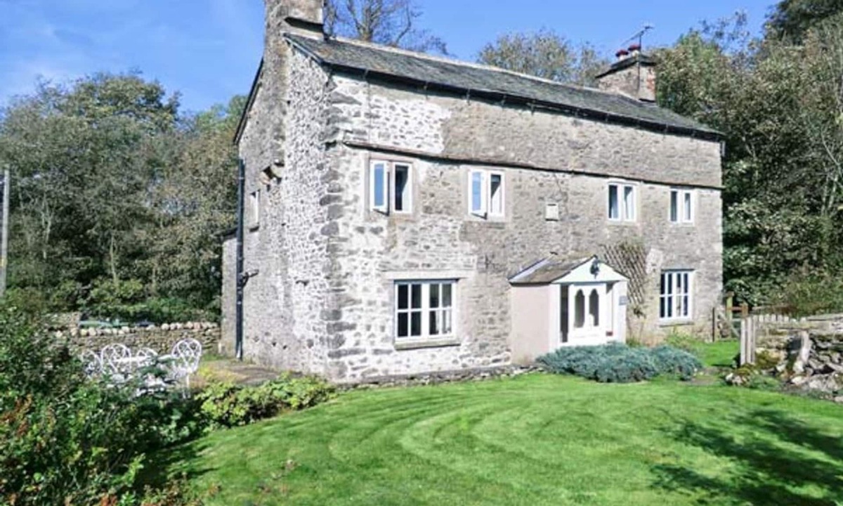 Carnforth House | Fleshbeck Cottage, Kirkby Lonsdale