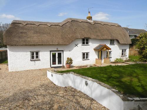 Bransgore House | Four Oaks