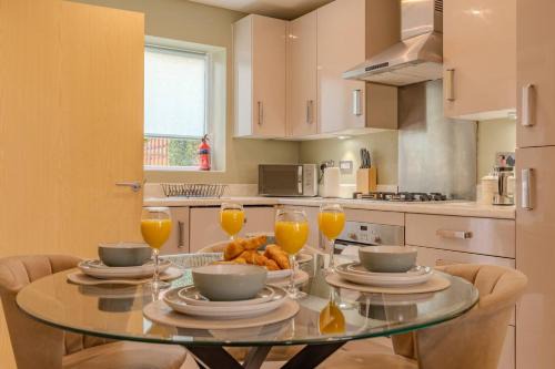 Manchester House | Gemstone Emerald - CoopLIVE - Etihad - Free Parking