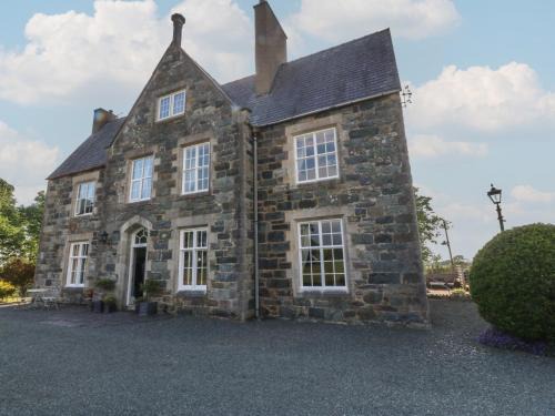 Llandwrog House | Glasfryn