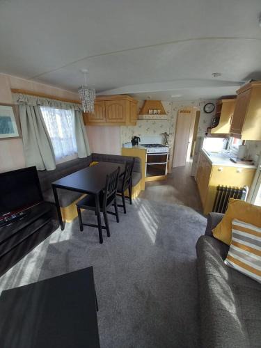 Anderby Creek Other | GnT Caravan lets