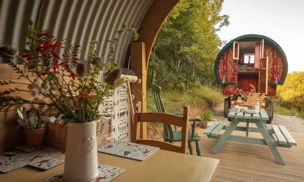Brazzacott Cottage | Goldfinch
