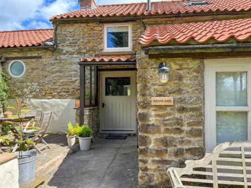 Potter Brompton House | Grain End